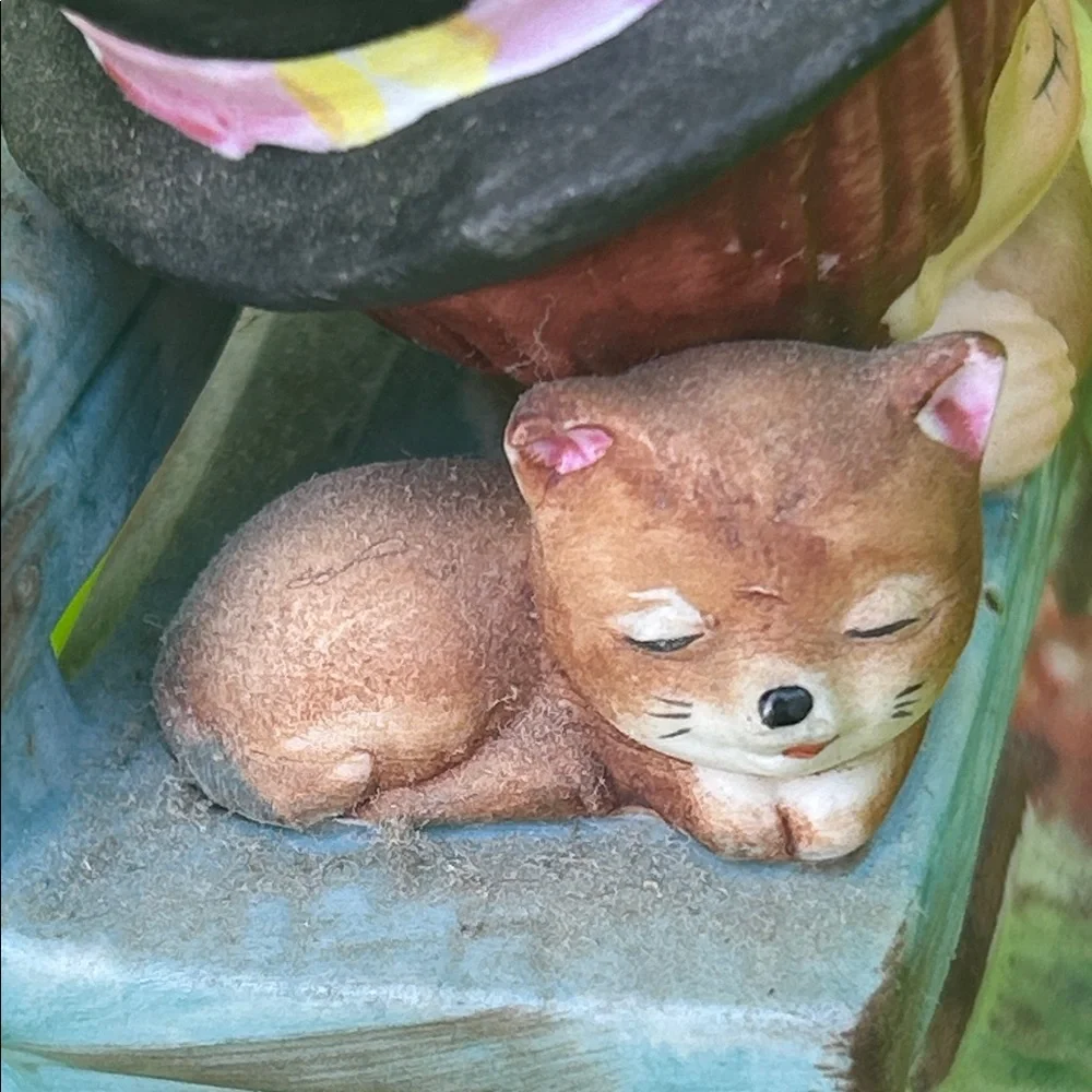 Charming Figurine with Sleeping Child and Cat